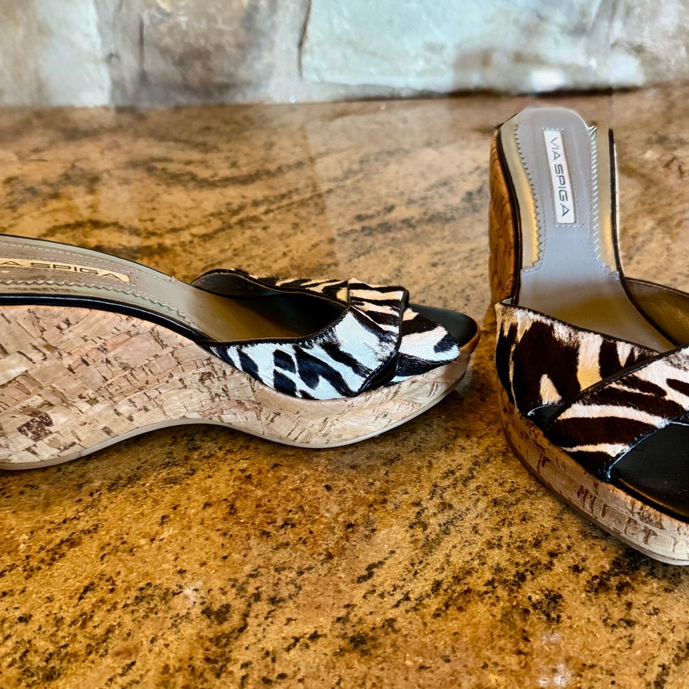 Via Spiga Zebra Pattern Wedges - Picture 3 of 5